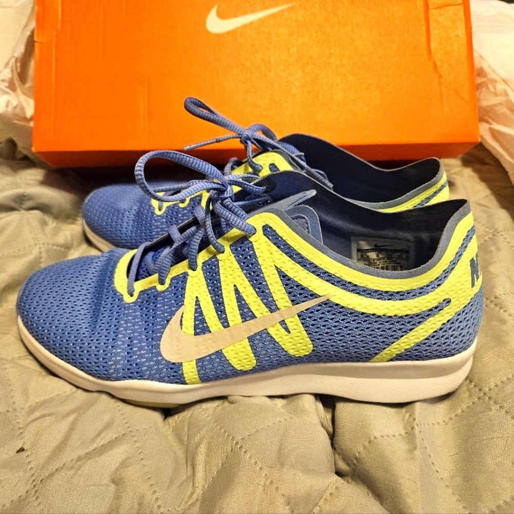Nike Air Zoom Fit 2 Womens Blue Lace Up Training Sneaker Size 8.5 * 819662-400